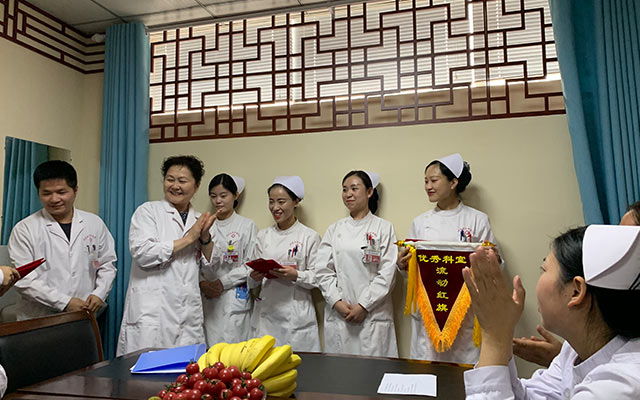 【5.12护士节】球友会注册网(中国区)首页,举办茶话会白衣天使受表彰(图6)
